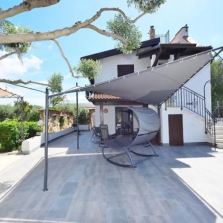 M&g House بيت ضيافة *